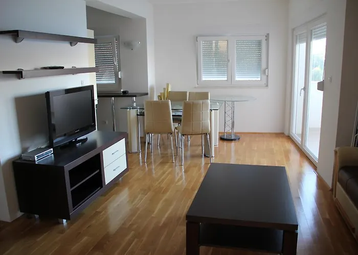 Plaza Apartman Trogir